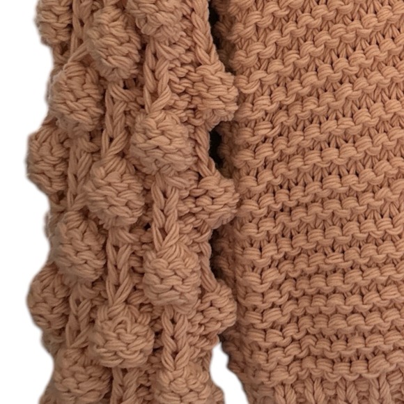 Goodnight Macaroon Chunky Knit‎ Pompom Sweater One Size Fits Most Soft Pink - Picture 3 of 5